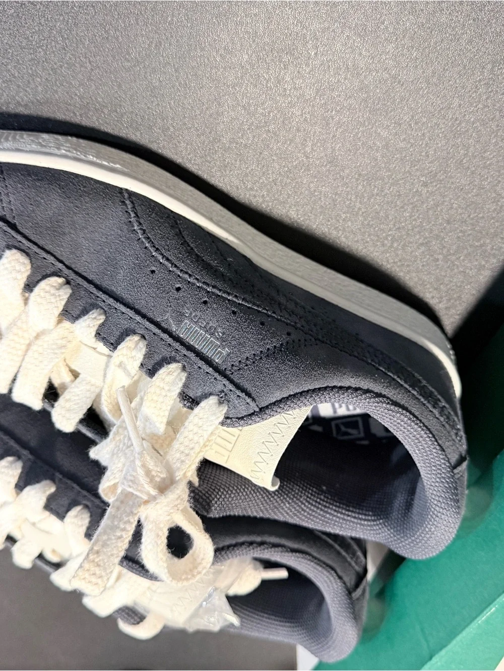 Puma low top